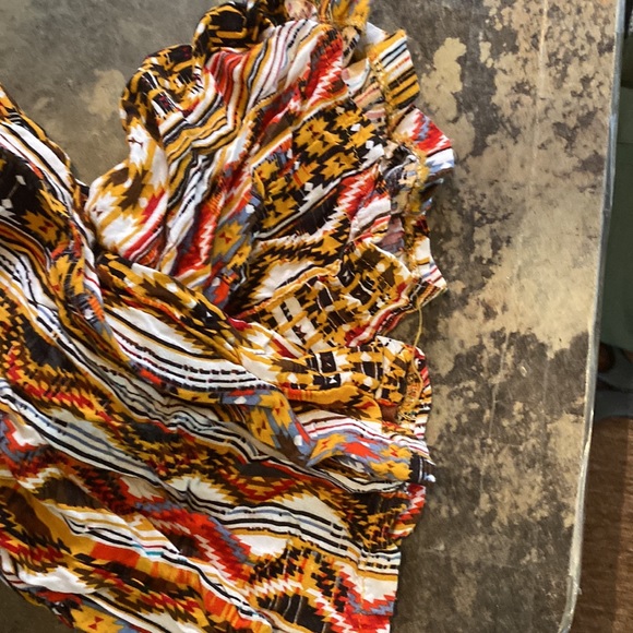 Brand new Esmoda pants - Picture 6 of 6